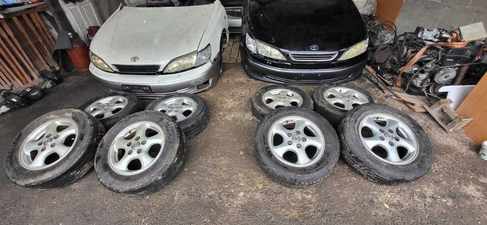 Дефлектор Toyota Windom 20/21