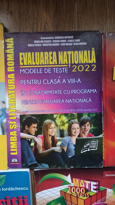 culegeri/ manuale școlare, 5 lei/ toate.
