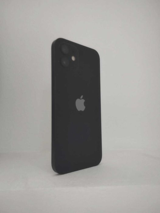 iPhone 12 – Negru, 64 GB