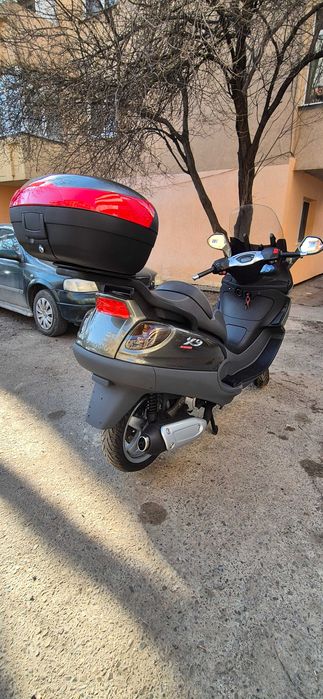 Piaggio x9 maxii scuter