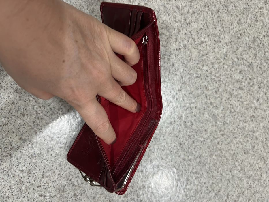 Портмоне кожаное женское