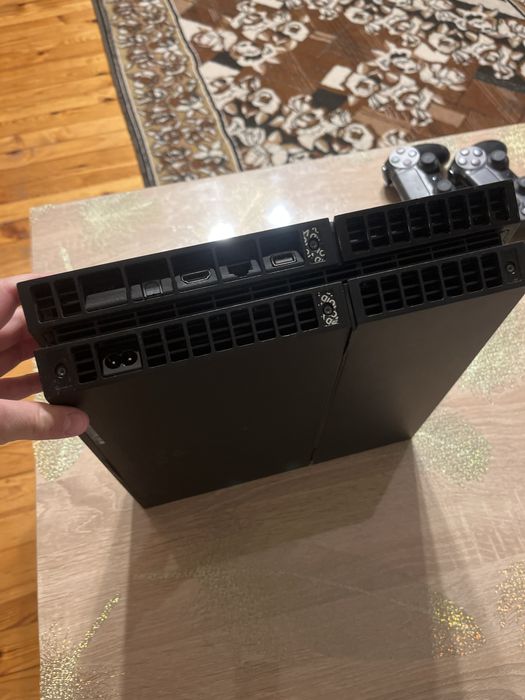 PlayStation 4 + 12 игри