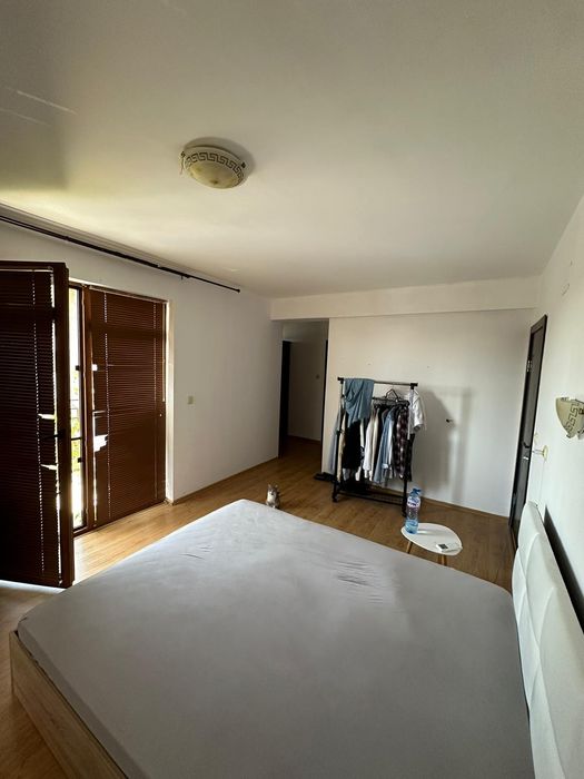 Продава нова къща с собствен басейн, планински изглед, 13км до Сл Бряг