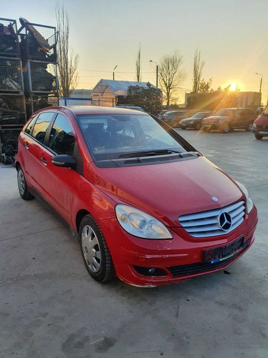 Mercedes B-class  200 Dezmembram/Dezmembrez