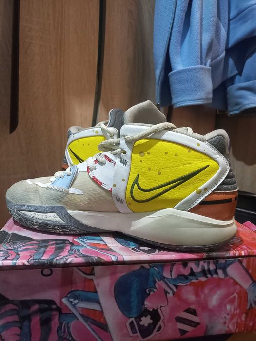 Кроссовки баскетбольные