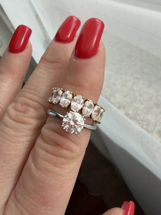 Нови пръстени Swarovski