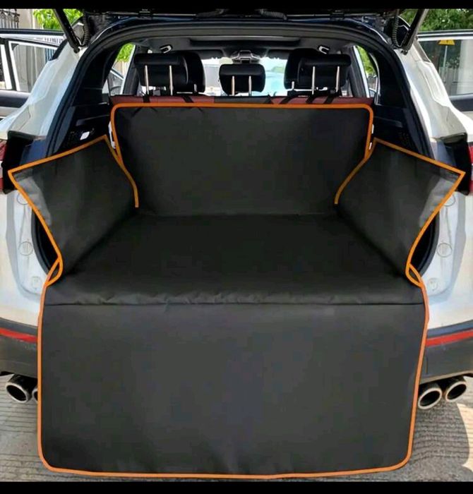 Здрава противоплъзгащаподложка за автомобил /голям размер.