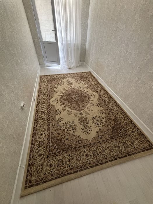 Кілем сатылады срочно