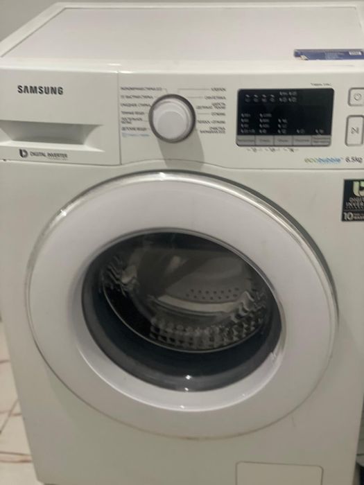 Продам стиральную машинку