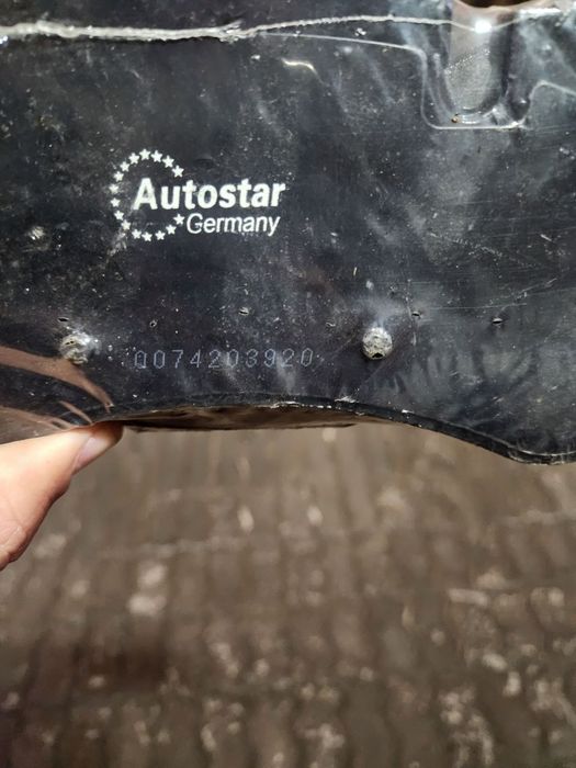 Mercedes w 222 res oldi orqa fara+oldi kalotkasiyam bor