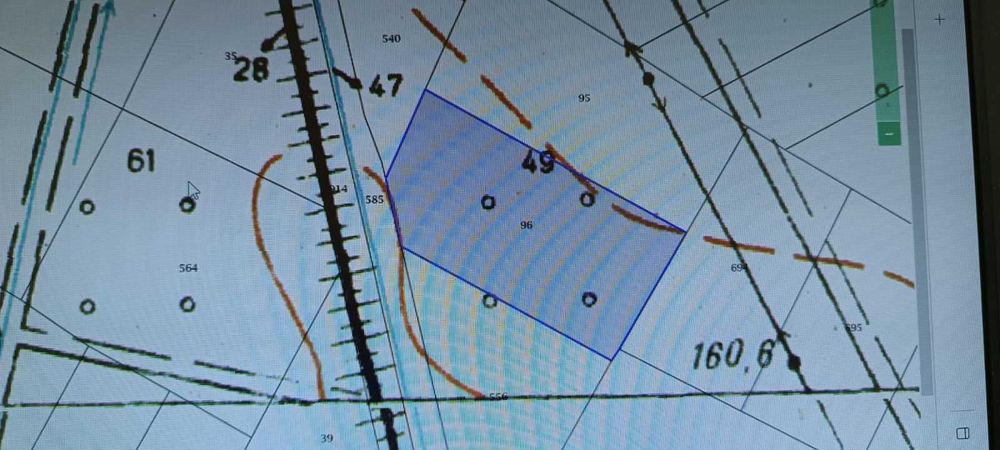 Продава се Парцел в с. Брестник, Област Пловдив - 3900 кв.м за 45 €/кв.м - Снимка #1