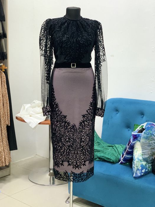 Продается нарядные платья