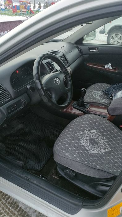 Продам Камри 30 .