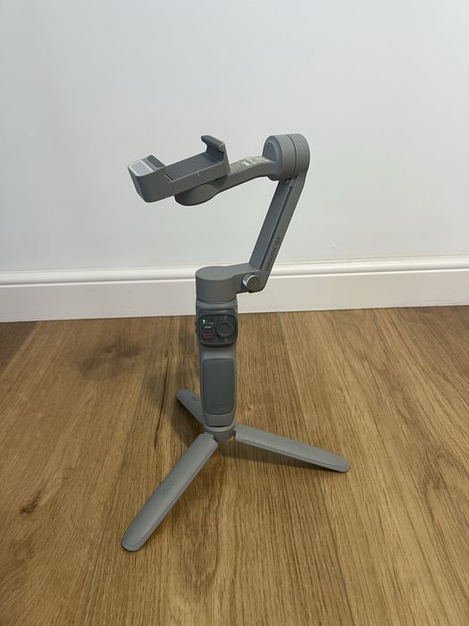 Stabilizator telefon zhiyun