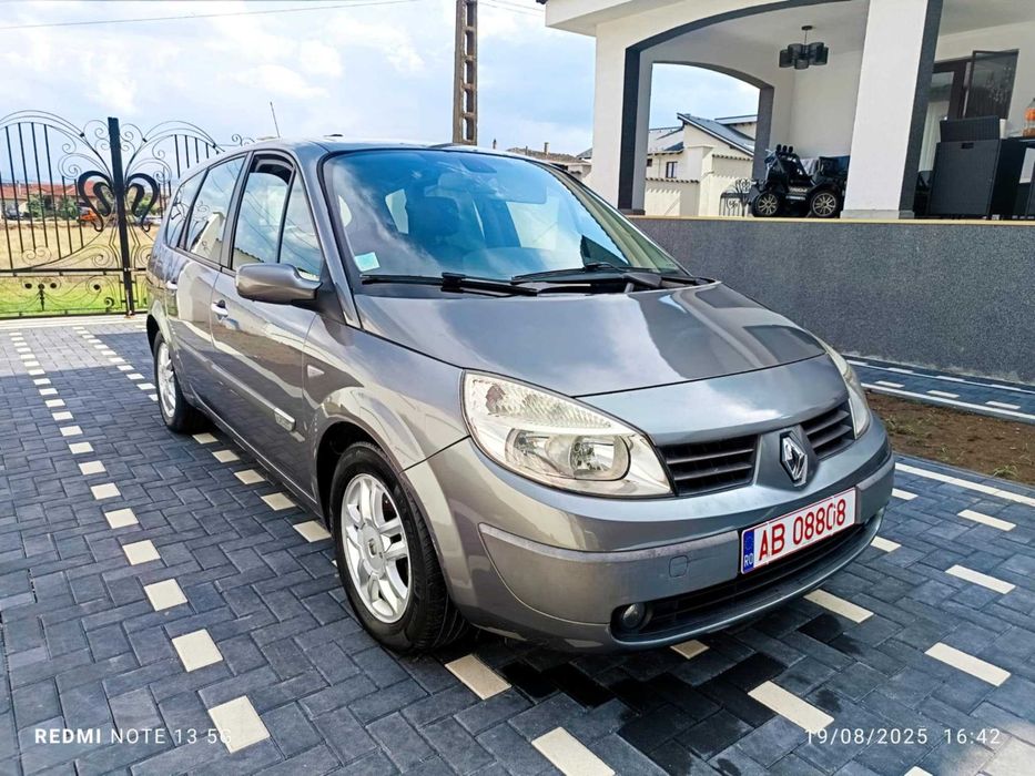 Renault Grand Scenic 1.5 dci 7 Locuri