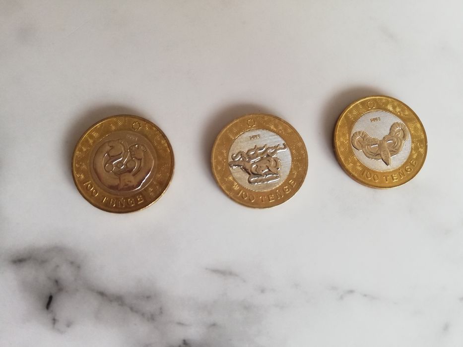 коллекционные монеты 100 тенге