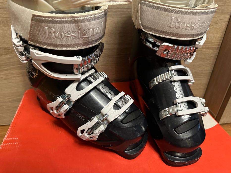 Ски обувки Rossignol