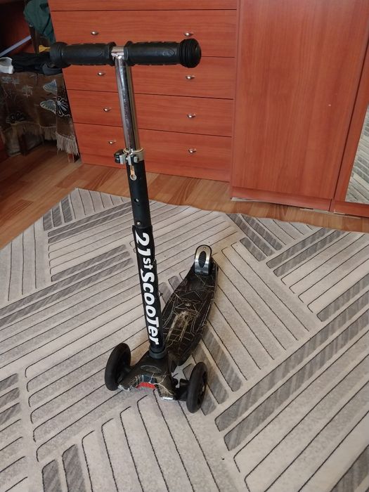 Продам самокат для мальчика