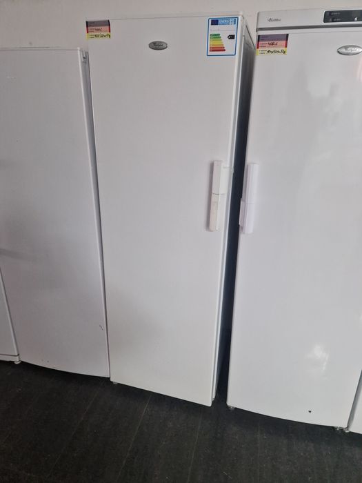 Фризер Whirlpool A++ No Frost