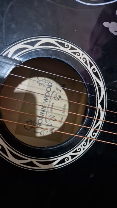 Гитара черный сатылады