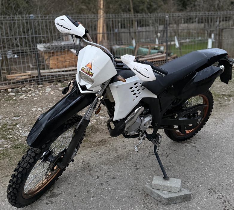 Vand Motocicleta Rieju