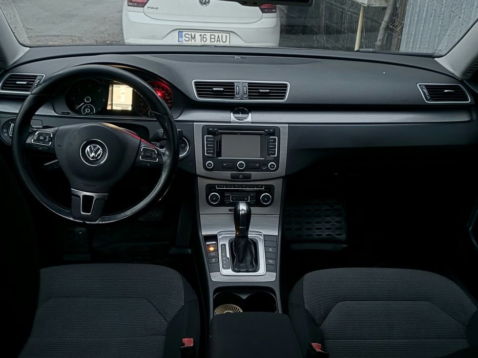 VOLKSWAGEN Passat 2011 — imagine 5