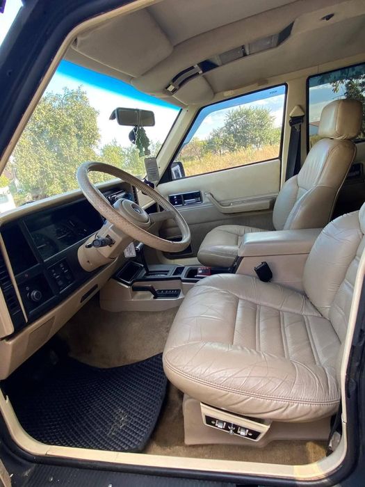 Grand cherokee vand sau schimb