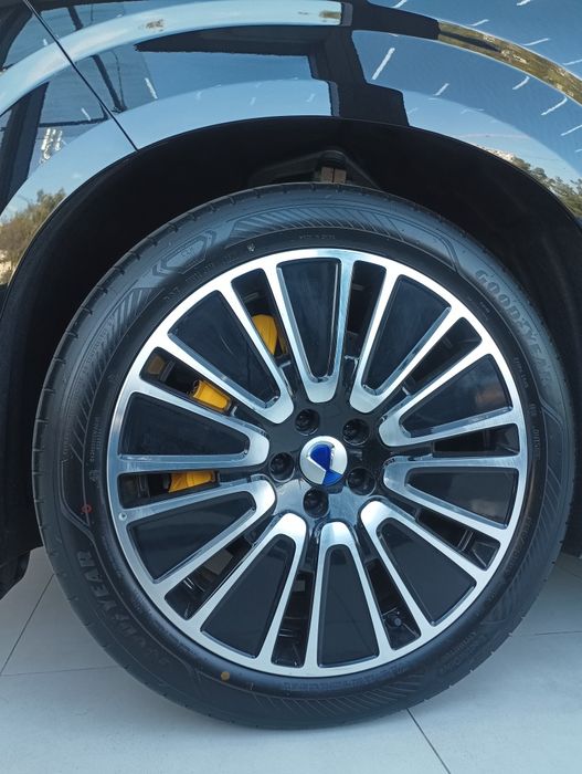 Denza N8L 2025 nalichi