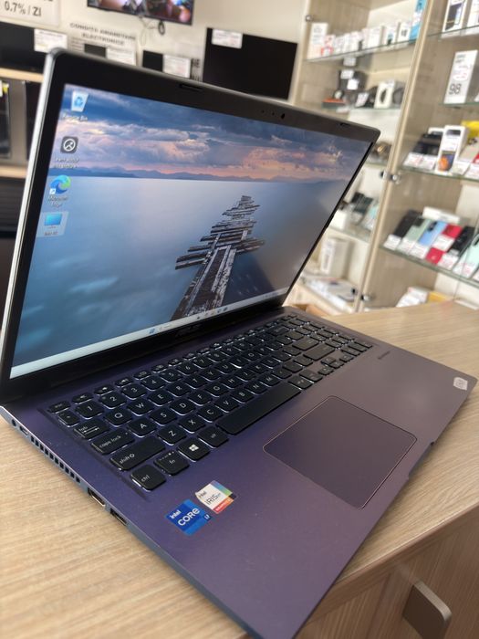 Laptop ASUS X515E - Procesor i7-1165G7 4.70GHz,8GB Ram,  SSD 512GB - Garantie !!!
