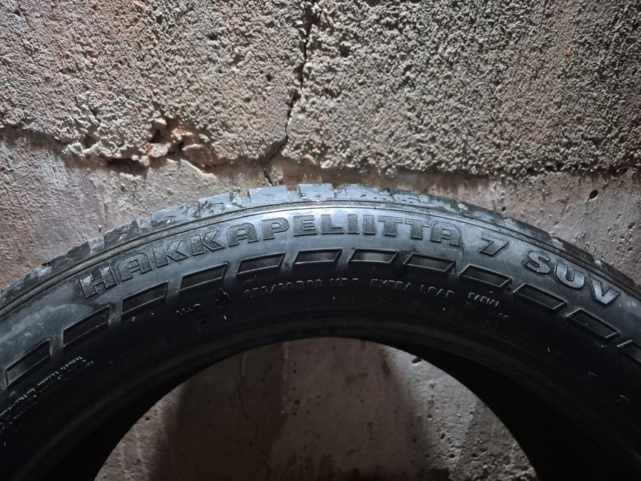 Продаю резину Зимнию