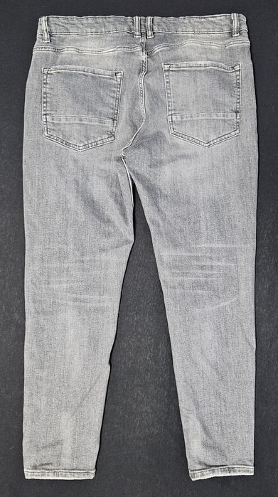 Мъжки дънки от Zara