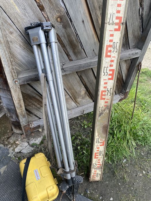 Продам штатив геодезия текстолит