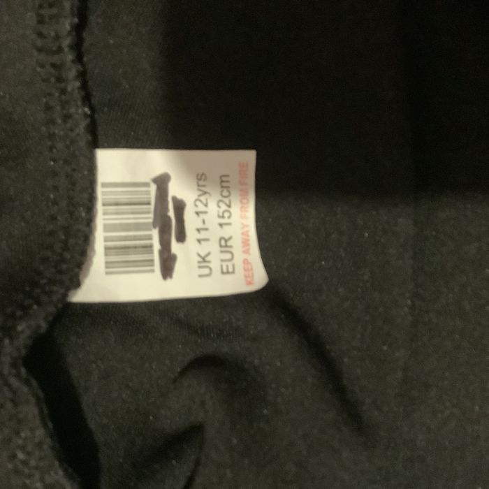 Рокля без ръкав ръст 152 см