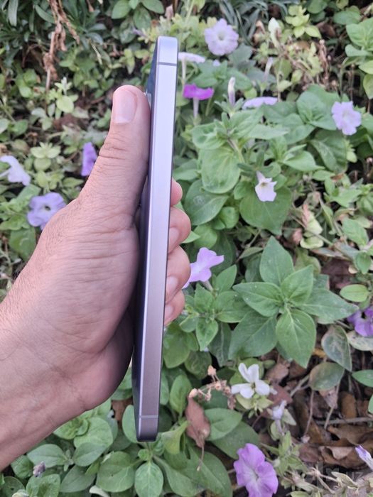 Samsung S 25 Fe sotiladi