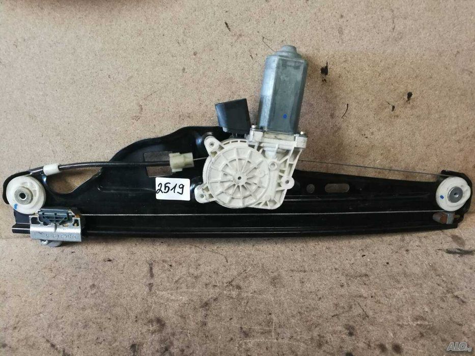 БМВ Е60 Е61 Дребни Части за BMW 5 (E60, E61)