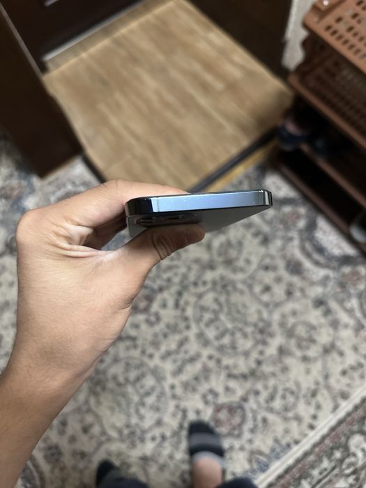 Iphone 12 pro 256GB kardok bor ideal xichqati alishmagan hammasi oznki