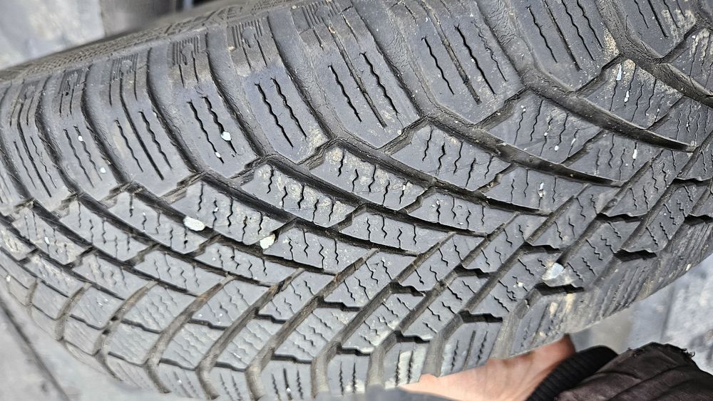 2бр гуми 185 65 15 континентал