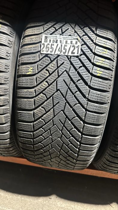 265/45/21 pirelli  2024 mixte