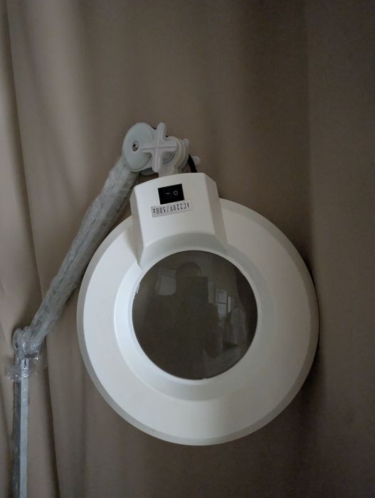 Lampă de cosmetica