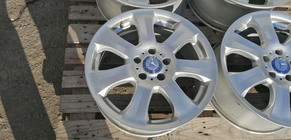 17 цола 5 х 112 мм Мерцедес / Ауди / Фолксваген - 7,5 Инча / ЕТ 25