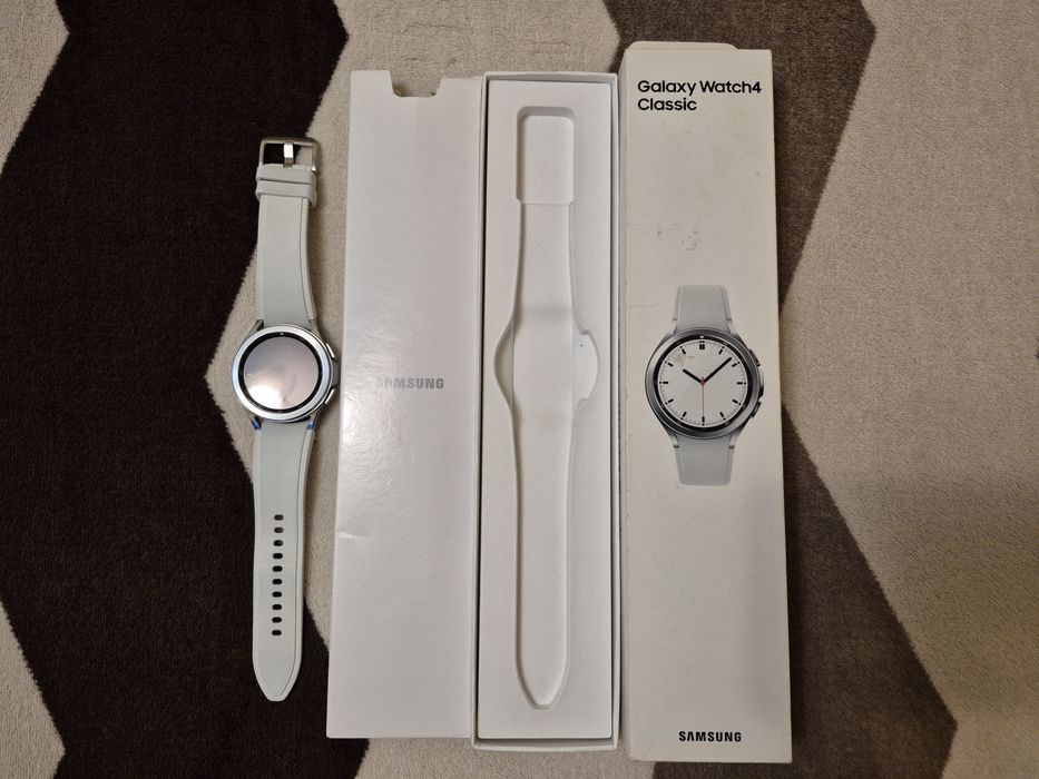Samsung Galaxy Watch4 Classic 42mm eSIM