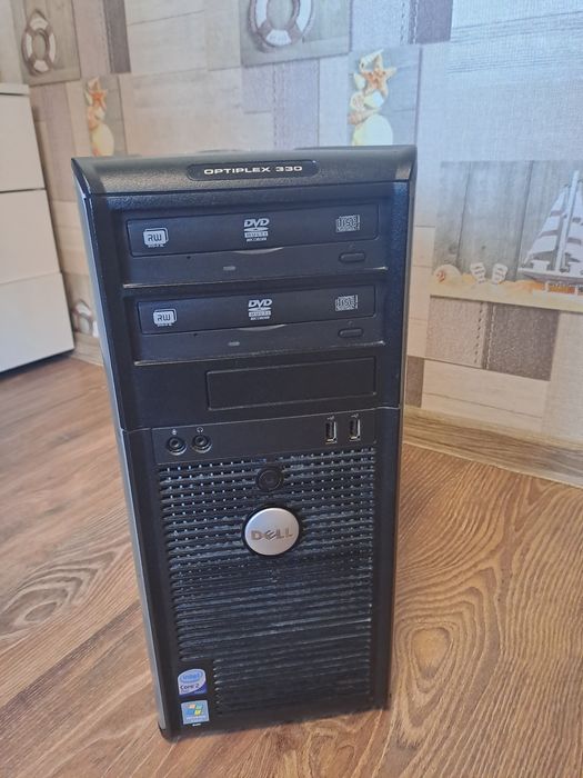 Настолен компютър