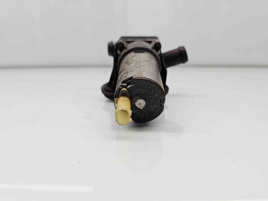 Pompa recirculare apa Bmw 3 Touring (E91) [Fabr 2005-2011] 64116928246