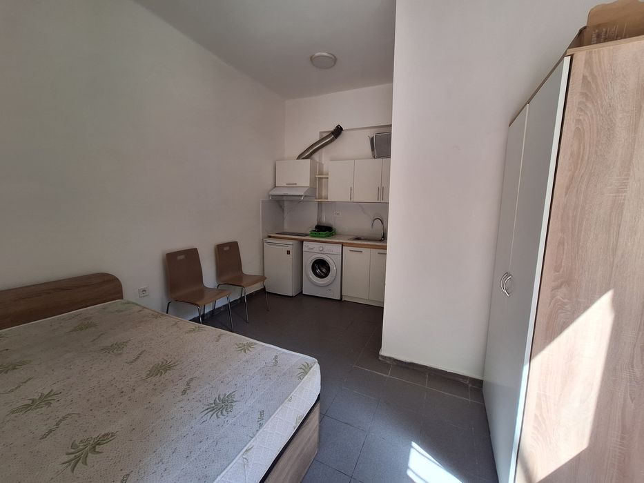 Обзаведен 1 стаен апартамент Лозенец до метро Европейски съюз