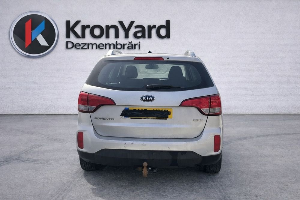 Dezmembrari dezmembrez Sorento II Facelift 2.2 D D4HB 2012-2014 Garantie