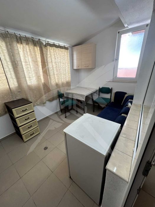 Дава се под наем Едностаен апартамент в Варна, Левски - 35 кв.м за 350 € - Снимка #2