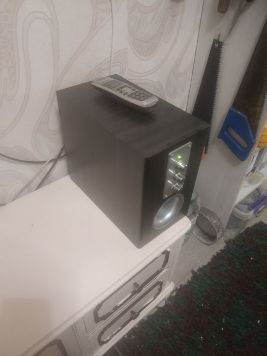 Продам сафбуфер 4/1