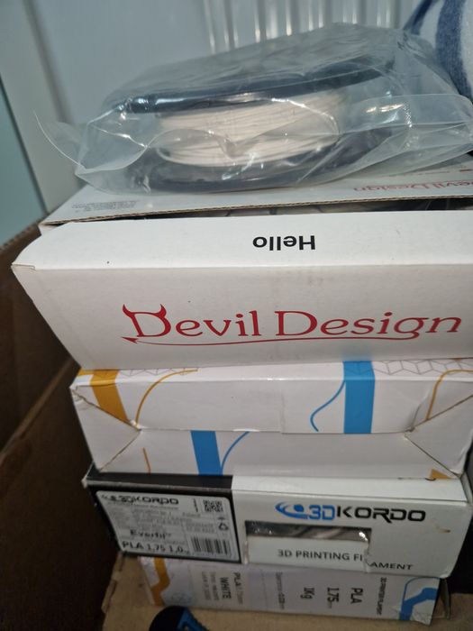 Imprimantă 3D Creality CR10 V2