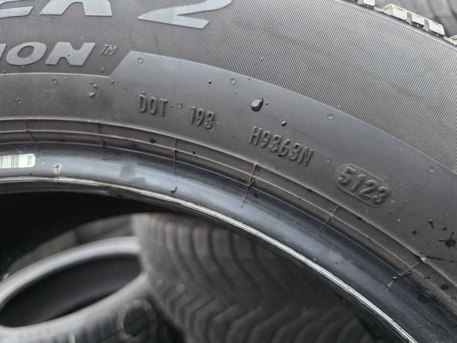 2бр Като нови зимни гуми 235 55 18 - Pirelli - DOT 2023