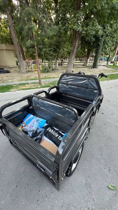 Uch Oyoqli skuter 300kg